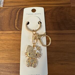 ‼️5/$25‼️ Gold and Rhinestone Cat Keychain